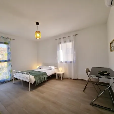 Bed & Breakfast Urban Vénissieux